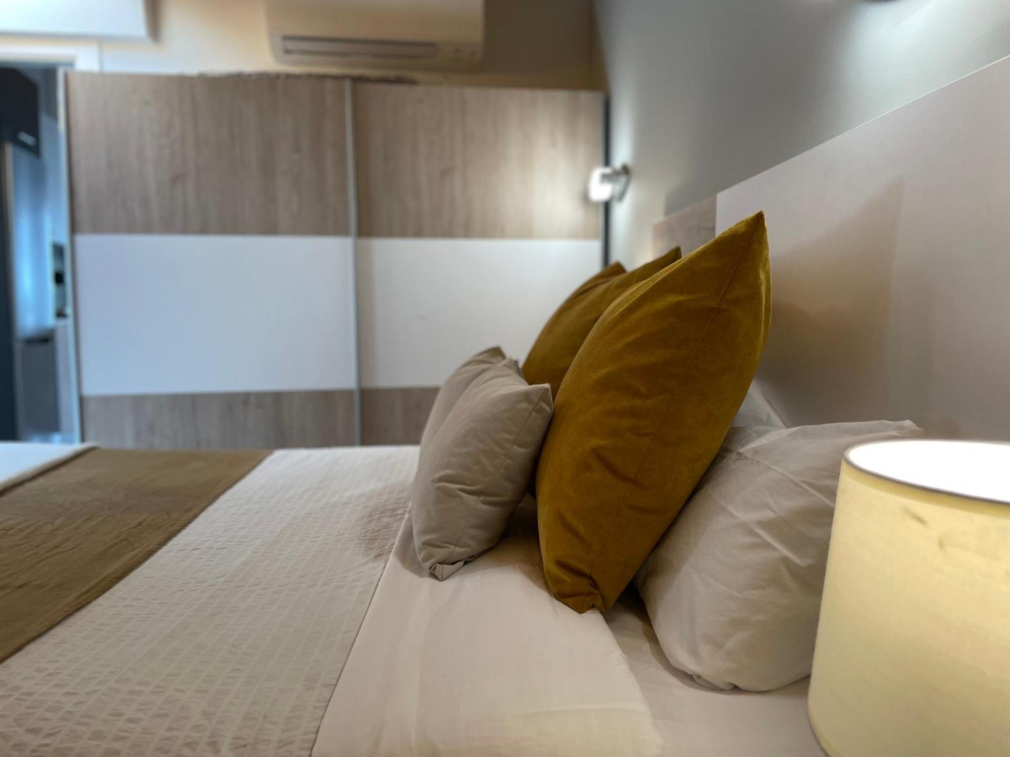 Apartamentos Aranda - Atico Duero Aranda de Duero Exteriör bild