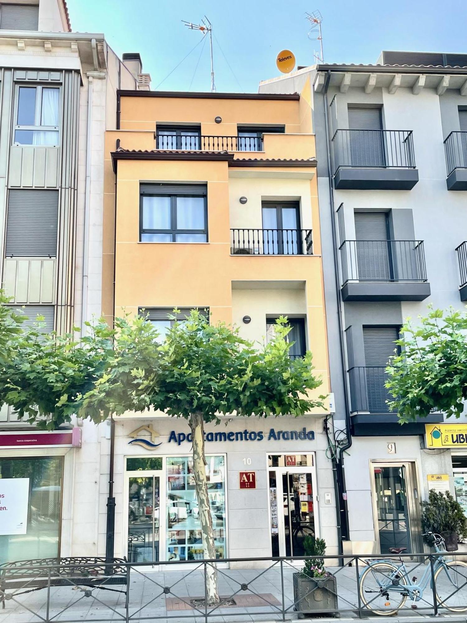 Apartamentos Aranda - Atico Duero Aranda de Duero Exteriör bild