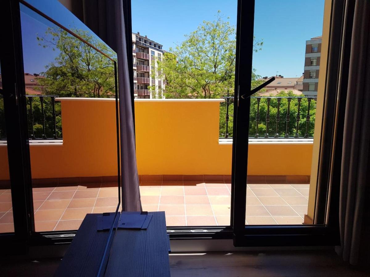Apartamentos Aranda - Atico Duero Aranda de Duero Exteriör bild